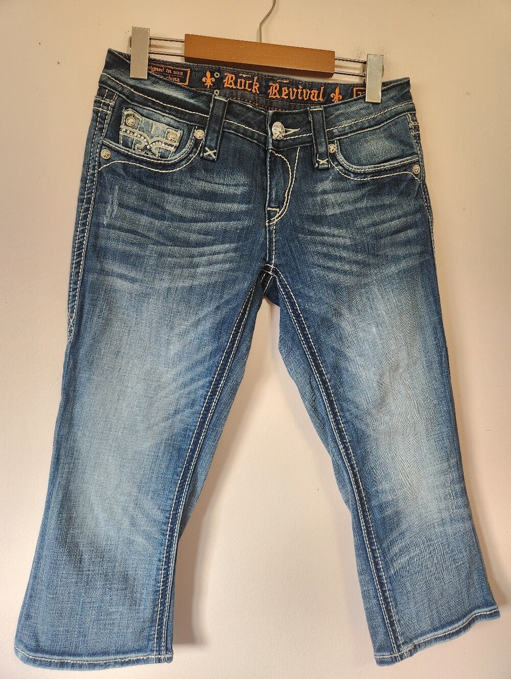 Rock Revival Sora Capri Rhinestone Embellished Low Rise Y2K Cropped Jeans Sz 27